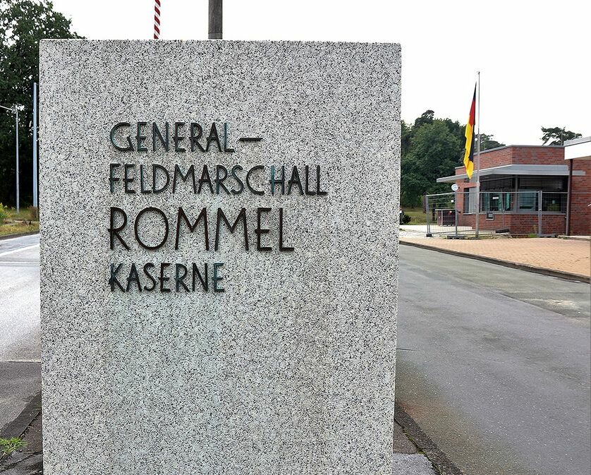 Kasernenbeschriftung Gfm Rommel Kaserne Quelle Iskender Oezkacar